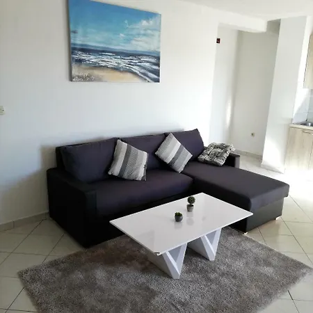 3 Apartment